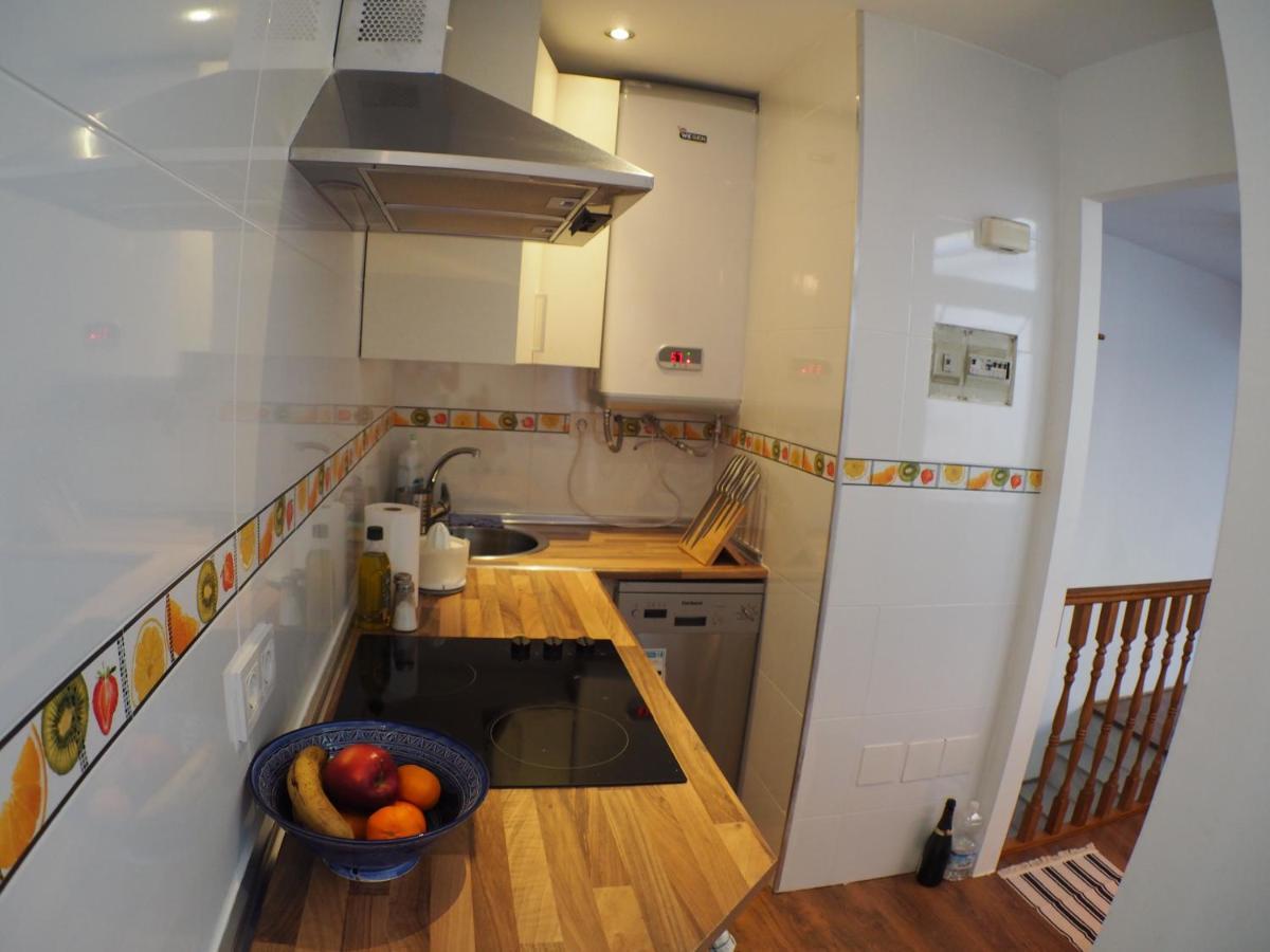 Cosy Appartment W/ Terrace In The Old City Centre Málaga Esterno foto
