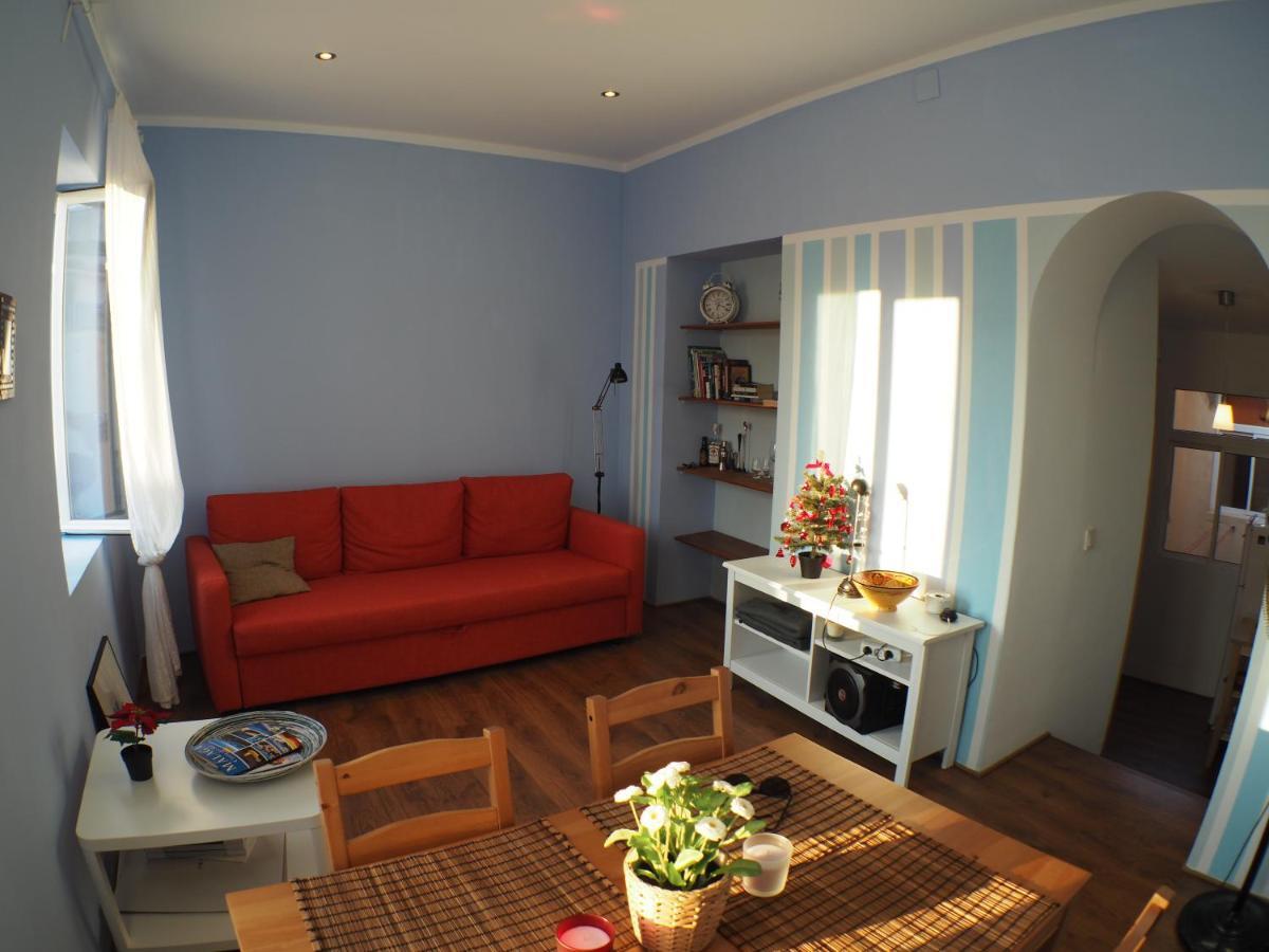 Cosy Appartment W/ Terrace In The Old City Centre Málaga Esterno foto